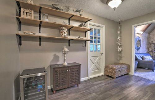 Chic A-Frame Escape with Fire Pit - Private Property - Foto 11