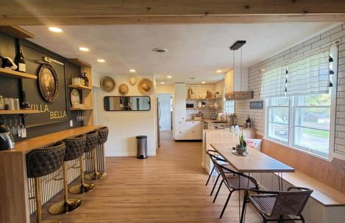 NEW! VillaBella Luxury Farmhouse - Foto 16