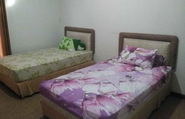 Aldeoz Palembang City Villa Sumsel - Foto 2