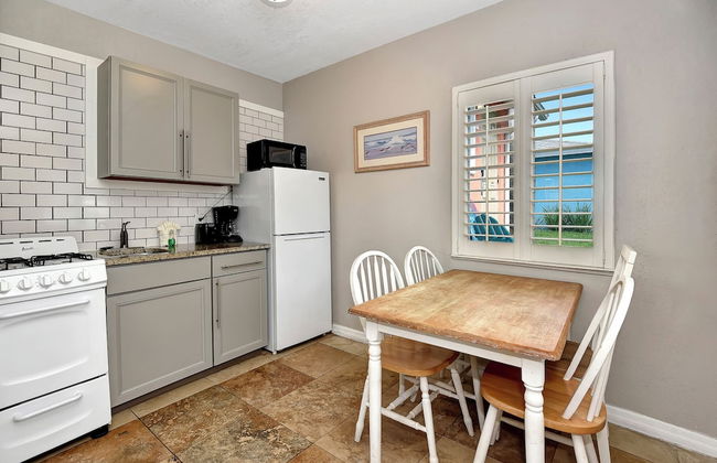 Shoreline Suites & Cabana Cottages - Foto 61