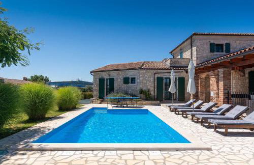 Mediterrane Villa mit Privatpool, Grill, Tischtennis und unweit des Radwegs Parenzana - Foto 3