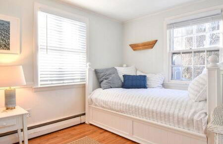 Huge Deck Outdoor Shower Dog Friendly - Photo 13