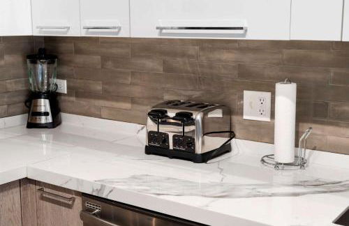 Stylish 3BR Gem in Prime Location - Foto 13