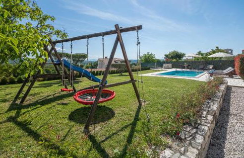 Four-Bedroom Apartment In Nova Vas - Foto 8