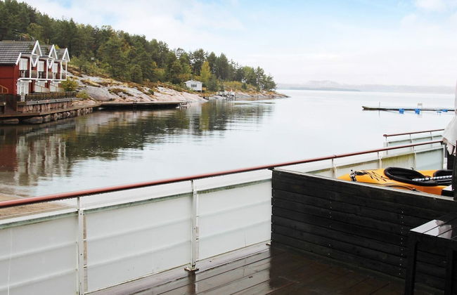 6 Person Holiday Home in Holmsbu - Photo 14