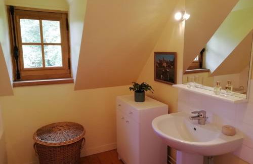 charmante longère sur domaine de Kerguéréon - Foto 14