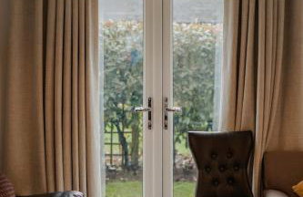 3 Bed House Business Sleeps 5 Location Wifi - Foto 20