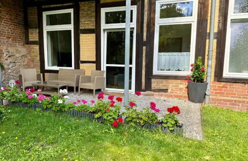 Attraktive Wohnung im grünen Hinterhof - Foto 13