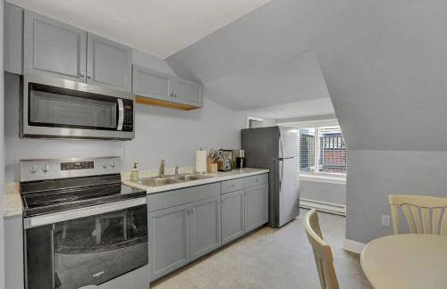 Suites on Seneca - Gorgeous One Bedroom Apartment - Foto 8