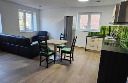 2Zi Apartment in Schloss Neuhaus mit Ladestation für Elektroautos - Foto 2