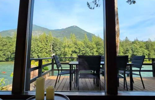 North Cascades Riverhouse retreat - hot tub, sauna - Foto 9