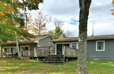 Lakeside Cabin Rental for Families near Cohasset, Minnesota - Photo 1