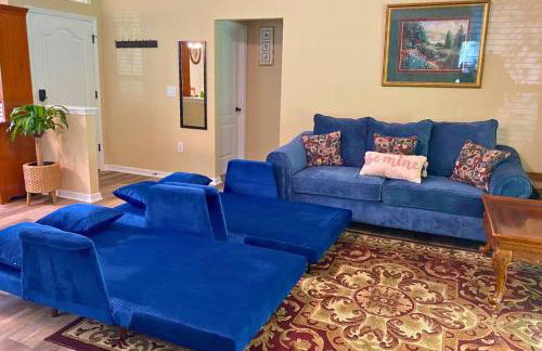 Sundance' Acres Peaceful and Private New House with Hot Tub and Fire Pit - Photo 7