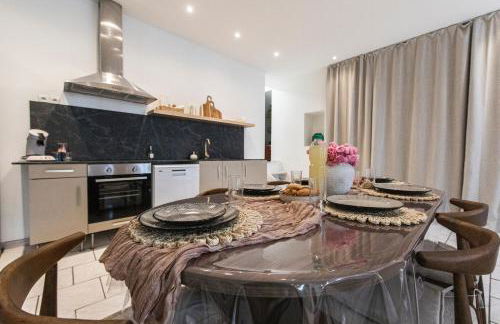 Loft Station Parking Video Projector near Tours - Photo 16