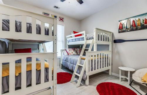 4-BR Waterfront - Pool Kayak Paddleboard & More - Foto 26