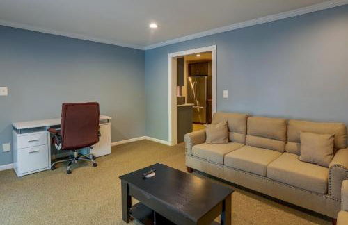 Charming Monroe Township Home - 13 Mi to RU! - Foto 11