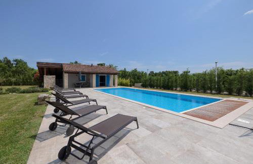 Stancija Čabrunići - Foto 19