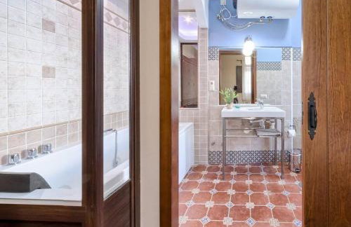 El Paladin - Photo 17