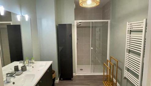 Au Bord'eaux de Malou - Foto 3, Shower