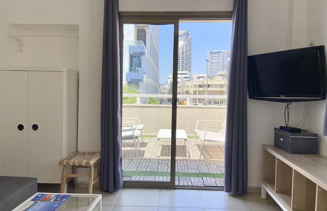 YARKON - By Beach Apartments TLV - Foto 40