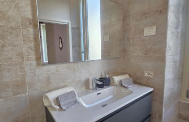 Patrizio Apartments-by Goccia di Lago - Foto 55