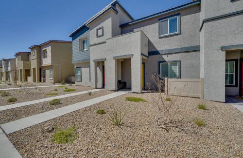 Inviting Henderson Townhome with Community Pool! - Foto 28