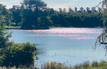 Peaceful Central Woodstock Retreat - Detached Annex with Parking - Foto 8