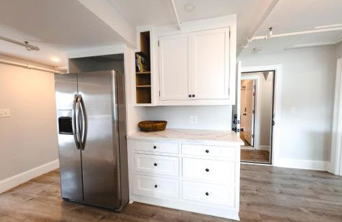 Water Access 5-Bed 2-Bath Retreat - Foto 4