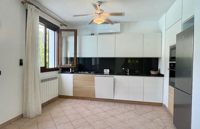 Fantastic Villa With Pool for 7 Guests on Albarella - Foto 13