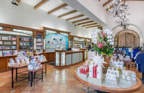 Luxury Villas at Omni La Costa Resort & Spa - Photo 24