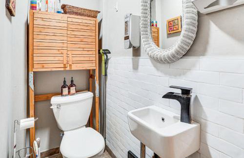 Near Trails, Parks and Orchards Germantown Retreat - Foto 10