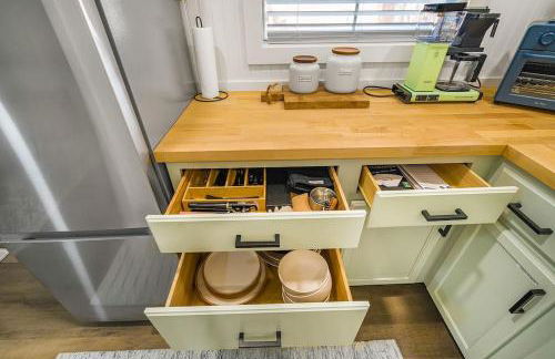 Spacious Resort with 2 Cabins on 3 Acres - Foto 5