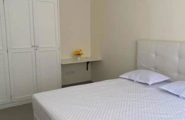 Recém Reformado com dois dormitório com ar condicionado - Foto 9