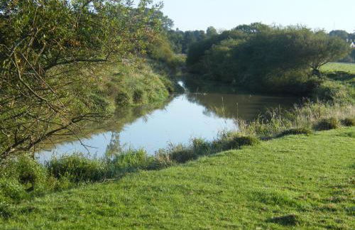 The Mill House on the Brooks South Downs West Sussex Sleeps 15 - Foto 20
