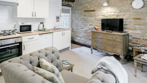 Mill Farm Cottages - The Nook - Photo 2