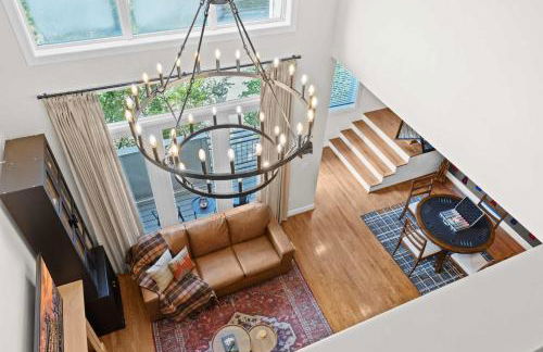 Exquisite Condo with Views in Trendy NuLu District - Foto 10