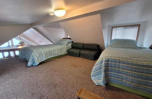 Luxurious Oceanfront Cabin 7 Getaway W Hot Tub - Foto 17