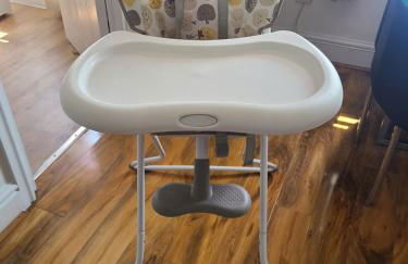 Vale View Apartment, Prestatyn, North Wales - a stylish, dog-friendly holiday let just a 5 min walk to beach & town! - Foto 23