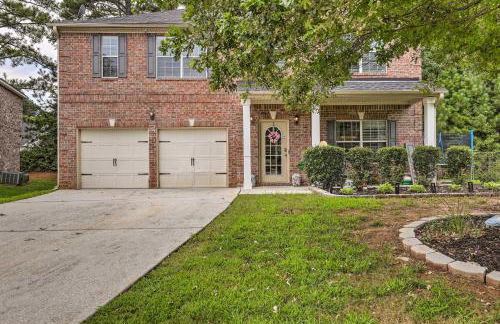 Snellville Abode Less Than 9 Mi to Stone Mtn Park! - Foto 1