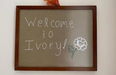 Ivory Apartment - Photo 2