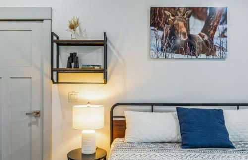 Luxury Riverfront Retreat on Montanas Iconic Blackfoot River with Hot Tub - Foto 31