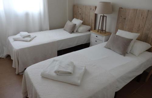 Pego Retreat with Shared Pool - Foto 13