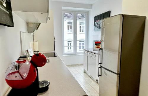 Design Apartment - Parking - Kingsize-Bett - 2x Bad - Zentrum - Foto 9