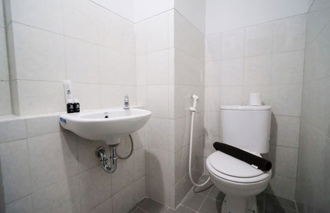 Comfortable And Clean Apartment Studio At Suncity Residence - Foto 11