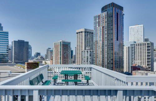 Rooftop Deck, Views! Dtwn Hub 2 Mi to Lumen Field - Foto 18
