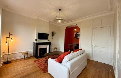 Face gare - Appartement Haussmannien 301 - 2 Chambres et Canapé-lit - Foto 5