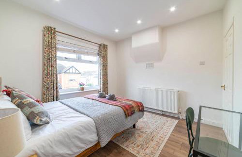 Beautiful Three Bedroom House - Manchester Escape - Foto 15