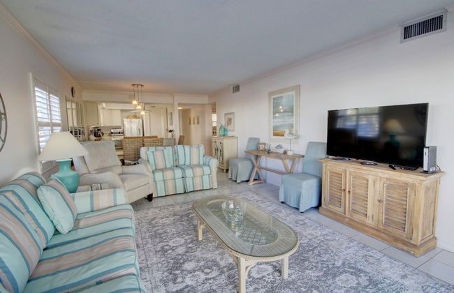 319 El Matador 2 Bedroom Condo by RedAwning - Photo 14