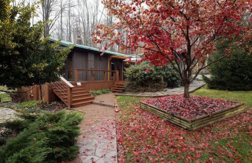 Home with Sauna & Hot Tub & Lake Access - Foto 58