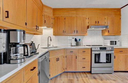 Serene & Fun Family Gem ~ Big Bass Lake Community! - Foto 22